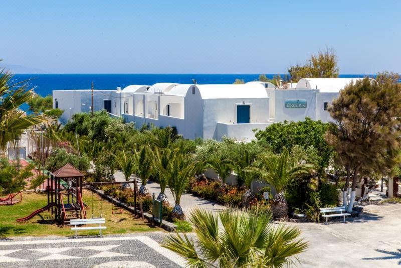 Oceanis Beach (Santorini) - 2026 Prices, Reviews & Deals | Trip.com
