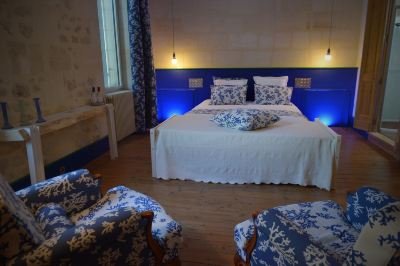 Luxury Double Room, Ensuite, Garden View (Chambre Bleue)