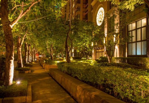 플레이스 X 호텔 외관