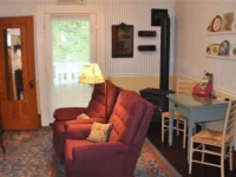 ดันบาร์ เฮาส์ อินน์ แอนด์ อีเวนท์ พรอพเพอร์ตี้ โรงแรมในMurphys