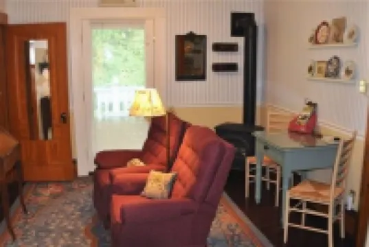 Dunbar House Inn and Event Property