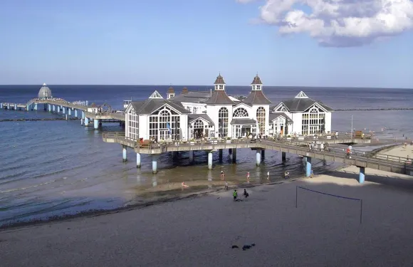 弗利恩沃農麗莎旅館