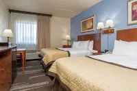 Ramada by Wyndham Fargo Hotel a Fargo