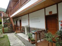 Nantou Cingjing Vienna Garden Chalet Hotels near Hehuanshan