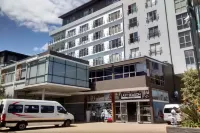 DoubleTree by Hilton Cape Town - Upper Eastside Hôtels à : Le Cap