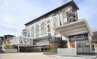 DoubleTree by Hilton Cape Town - Upper Eastside