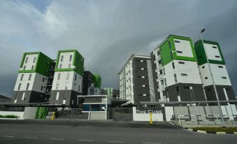 The Cube Homestay @ Third Miles 2