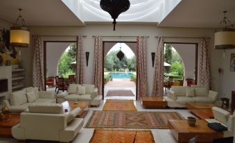 African Queen Spa