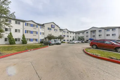 InTown Suites Extended Stay Austin TX - Research Blvd Hotels near Gateway Church, North Austin
