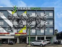 Versa Hotel Hotels near Cibeureum Lake