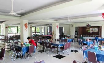 Pelita Hotel Maumere - Housity