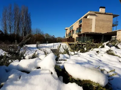 Aparthotel Jardines de Aristi Hotels near Ibaia kanpina