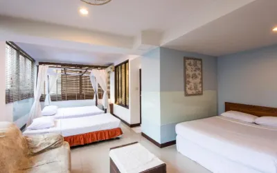 The Best Bangkok House Hotels near The Suan Pakkad Palace