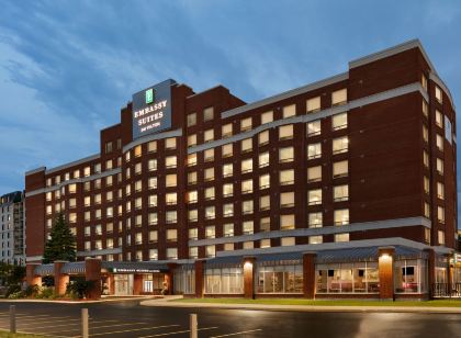 Embassy Suites by Hilton Montreal Airport