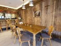 Gasthof- Themen Fruhstuckspension Kristall Hoteles en Nauders