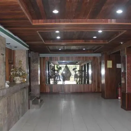 Hotel Makmur