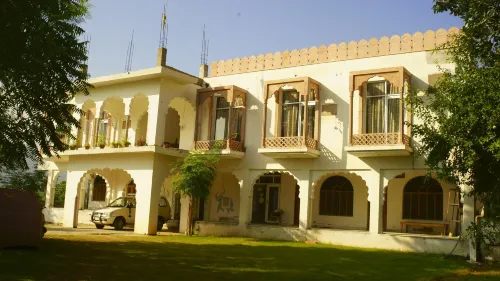 Radhika Palace Hotel