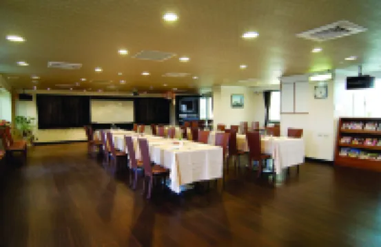 Tainan F Hotel