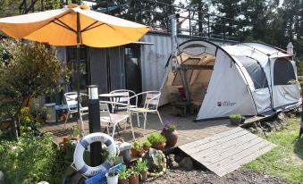 Jeju Base Camp Guesthouse