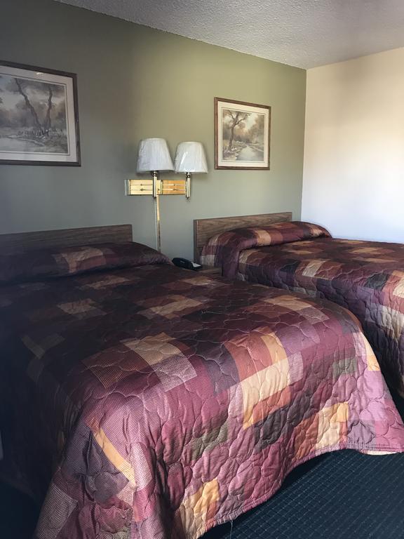 Regency Inn Lakeport