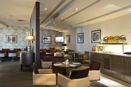 Hilton Paris Charles de Gaulle Airport Отели в г. Трамбле-ан-Франс