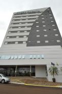 Hotel Maestro Premium Cascavel