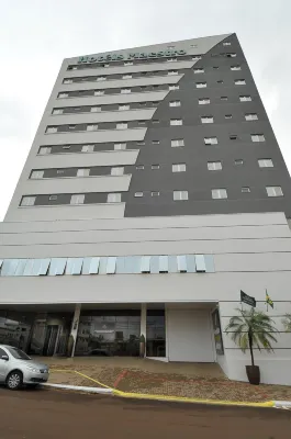Hotel Maestro Premium Cascavel Hotel di Cascavel