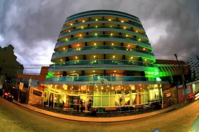 Royal Macaé Palace Hotel Hotels near Carvalho Educational Center