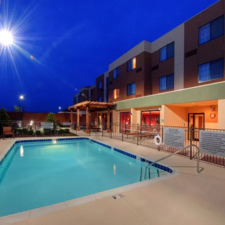 Courtyard by Marriott Johnson City