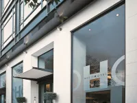 Hotel Miró Hotels near Dona Casilda Park
