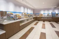 智選假日套房飯店蒙特雷廣場TANARAH - 早餐