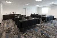 Holiday Inn Express & Suites East Wichita I-35 Andover