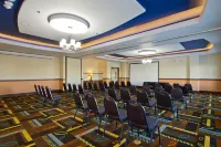 Holiday Inn Express & Suites DENVER EAST-PEORIA STREET by IHG