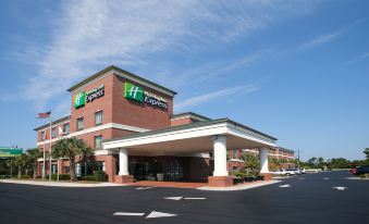 Holiday Inn Express Leland - Wilmington Area