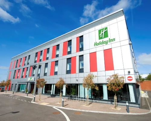 Holiday Inn LONDON - LUTON AIRPORT by IHG Hotels in Luton