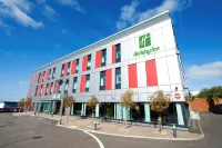 Holiday Inn London - Luton Airport Hotels in 