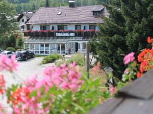 Schäfflerhof Hotel -Restaurant - Café