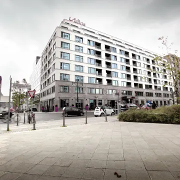 Adina Apartment Hotel Berlin Hackescher Markt