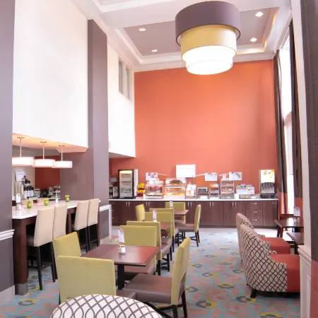 Holiday Inn Express & Suites VICKSBURG by IHG
