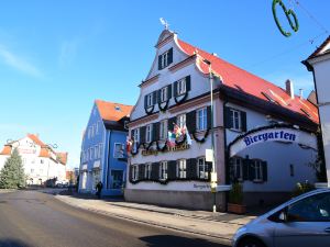 Gasthof Und Hotel Zum Hirsch