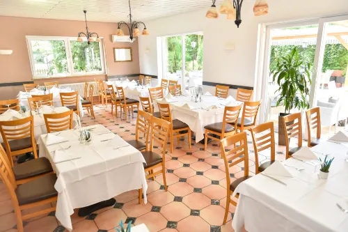 Waldhaus Da Claudio Hotel a Bohl-Iggelheim