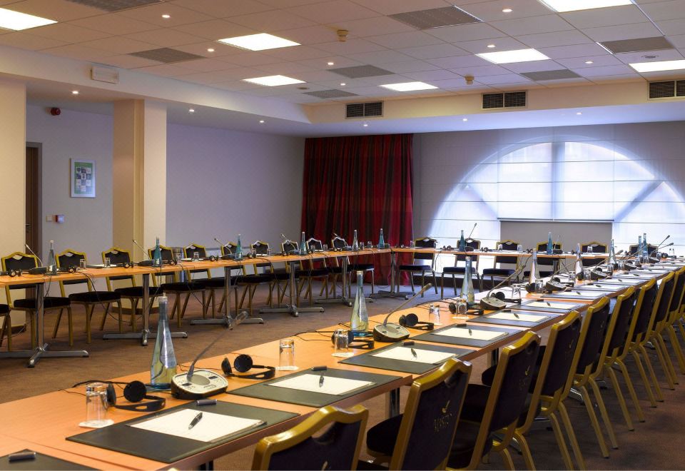 2. 호텔 마틴스 브..