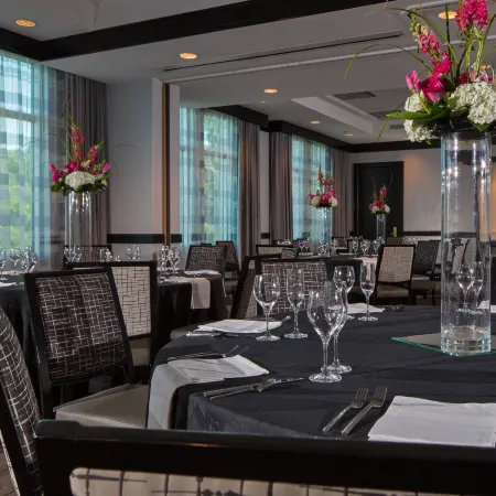 Le Méridien Dallas by the Galleria
