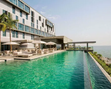 Noom Hotel Conakry Hotels in Conakry