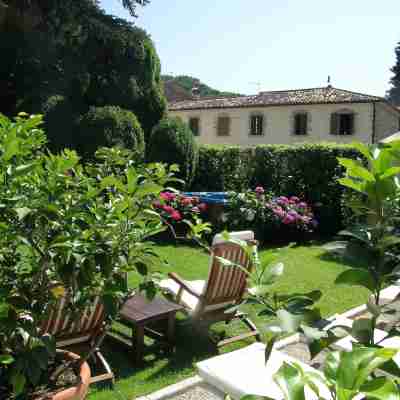 Villa Abbazia Relais & Chateaux Hotel Exterior