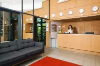 Residhome Monceau Hotel a Colombes
