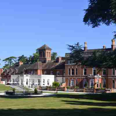 Oakley Hall Hotel Hotel Exterior