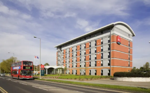 이비스 런던 엘스트리 보어햄우드