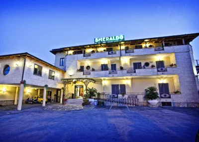 Hotel Smeraldo Các khách sạn ở Aversa