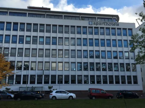 B-aparthotel Kennedy Hotels in Ter Heijde